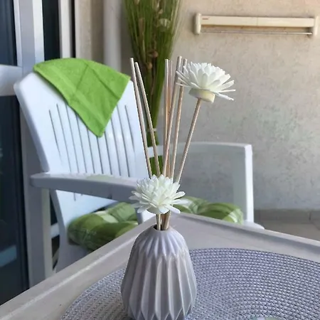 Sunny Relax & Apartman *