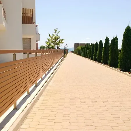 Sunny Relax & Apartament *