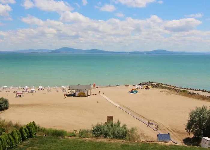 Sunny Relax & شقة *